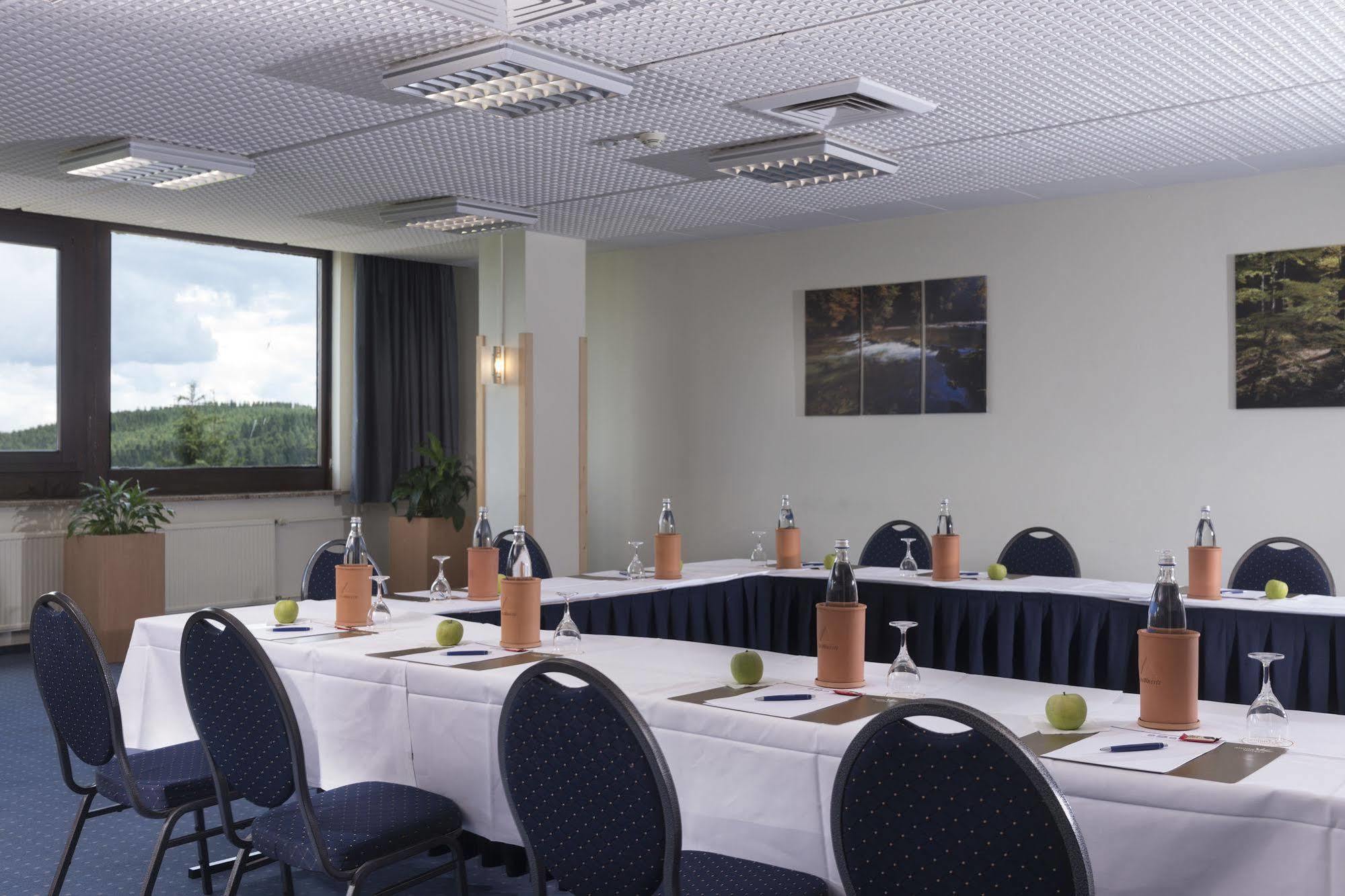 Ahorn Waldhotel Hotel 3*